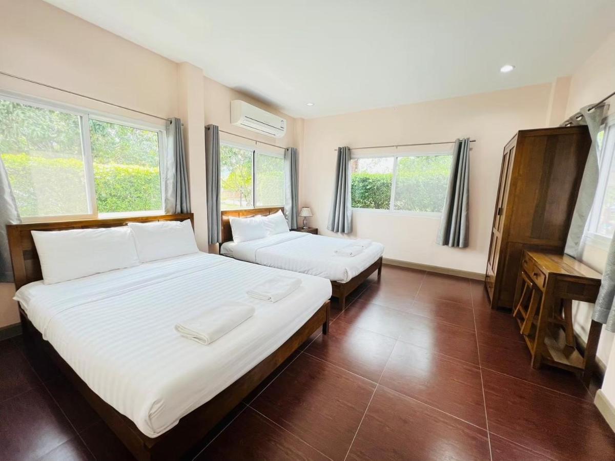 Baan Suan Khun Yaiy Hotell Ban Wang Takhrai Exteriör bild