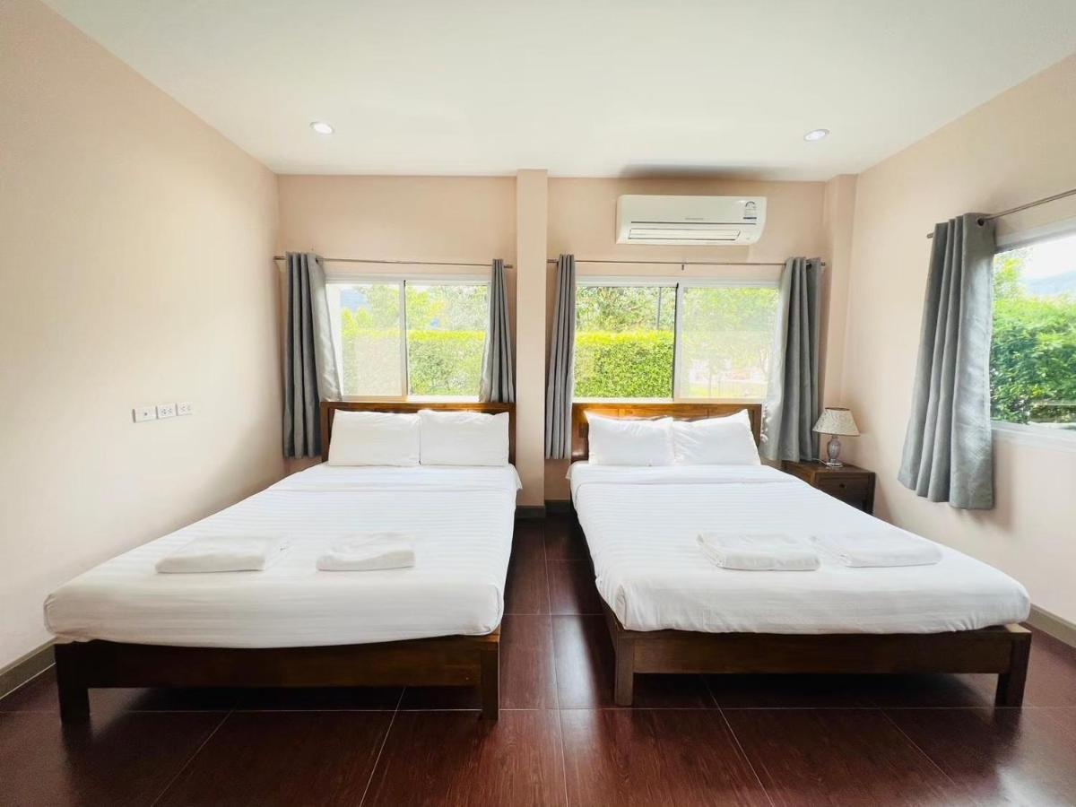 Baan Suan Khun Yaiy Hotell Ban Wang Takhrai Exteriör bild