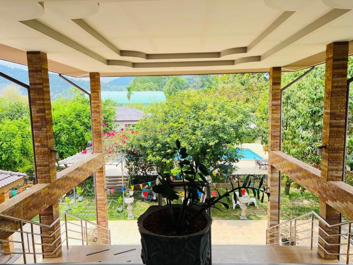 Baan Suan Khun Yaiy Hotell Ban Wang Takhrai Exteriör bild