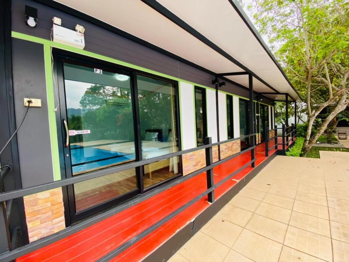 Baan Suan Khun Yaiy Hotell Ban Wang Takhrai Exteriör bild