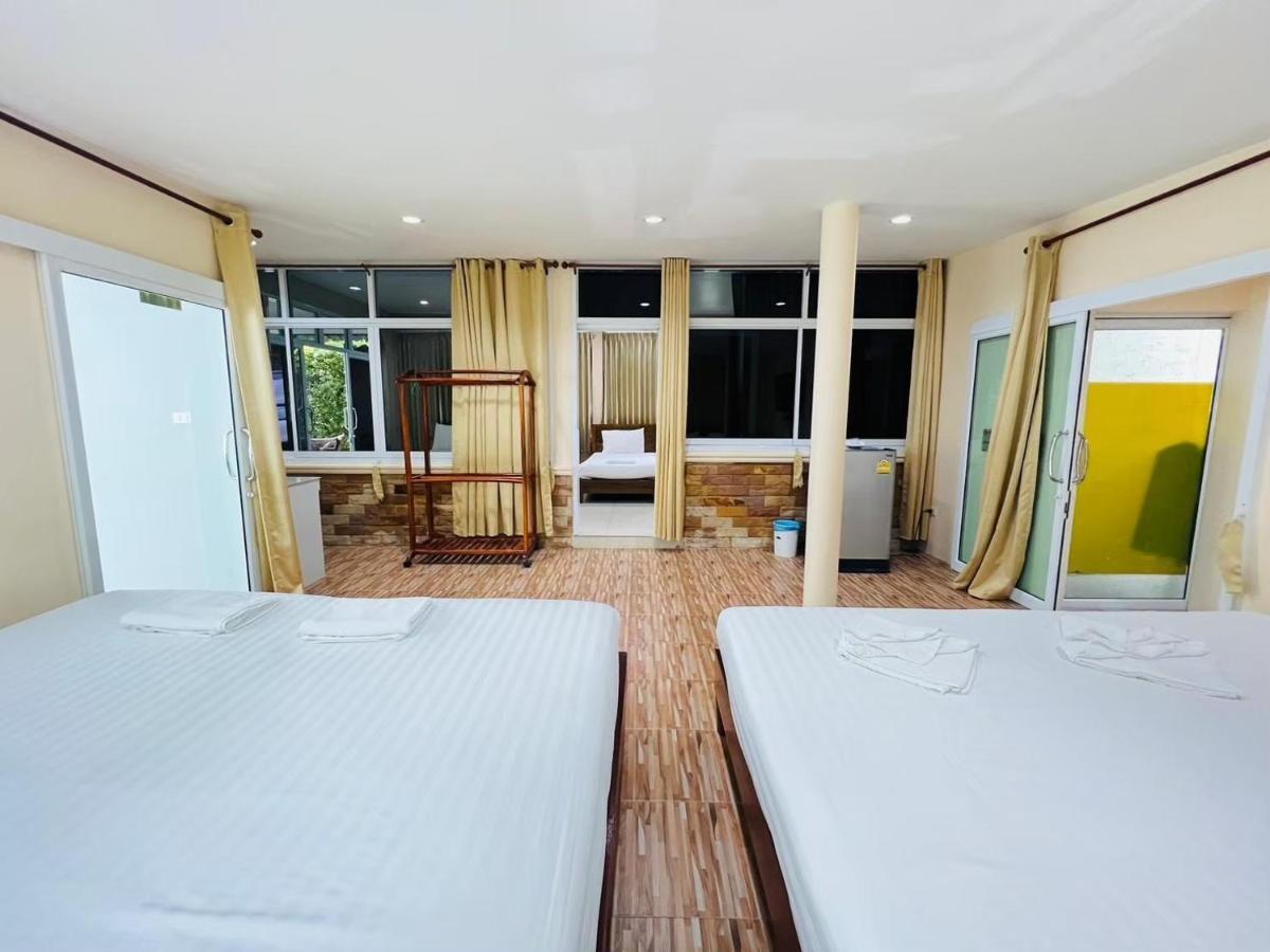Baan Suan Khun Yaiy Hotell Ban Wang Takhrai Exteriör bild