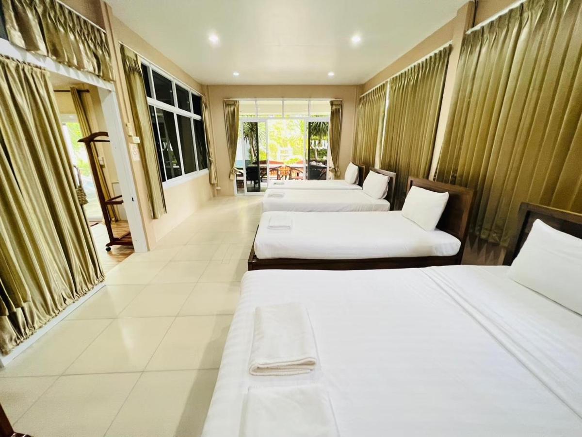 Baan Suan Khun Yaiy Hotell Ban Wang Takhrai Exteriör bild