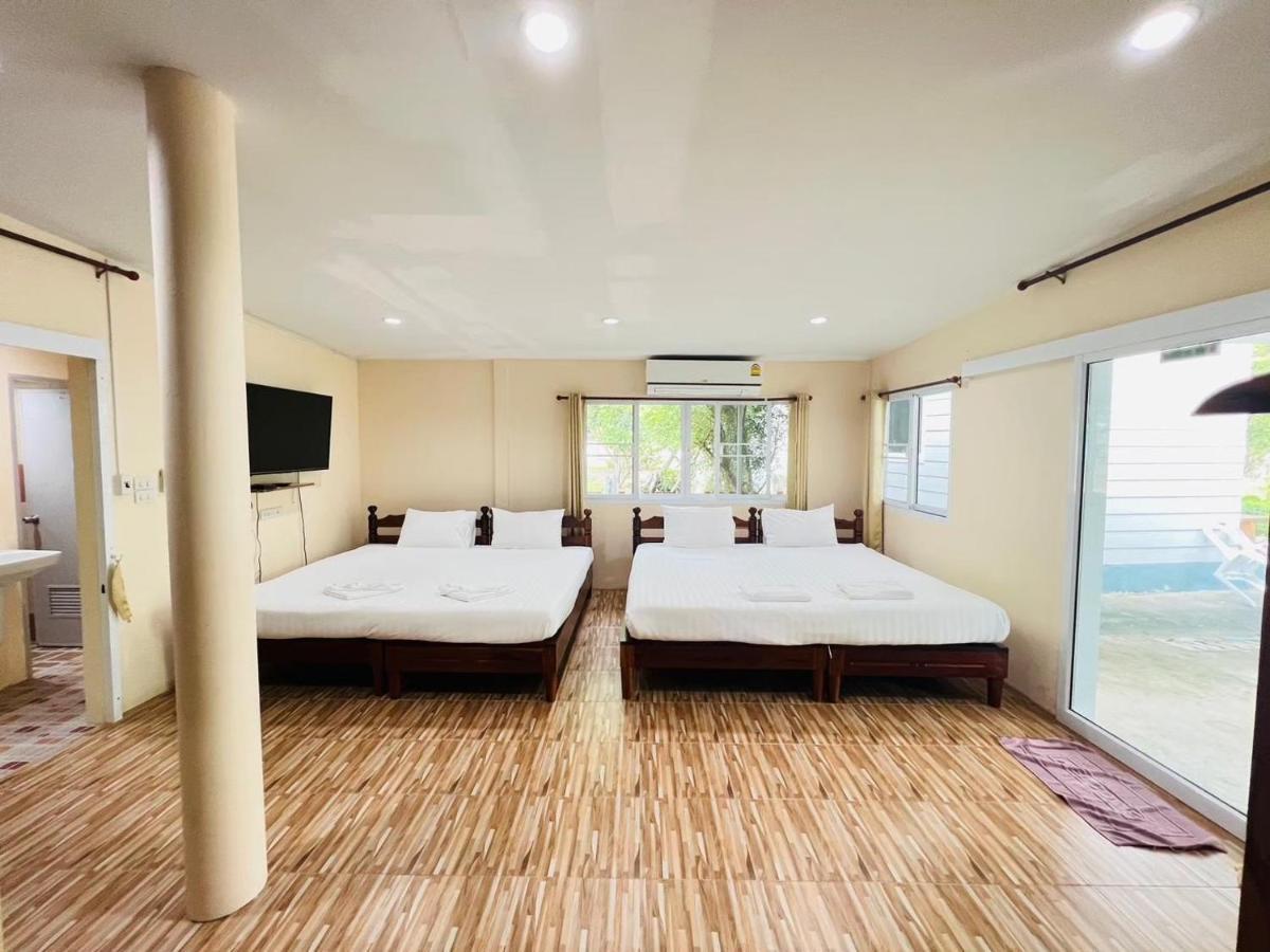 Baan Suan Khun Yaiy Hotell Ban Wang Takhrai Exteriör bild
